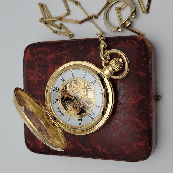 Majesti Accessories Majesti Co 7 Jewel Skeleton Mechanical Pocket